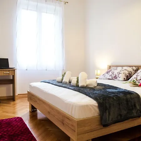 Apartment Dundo Baldo Split