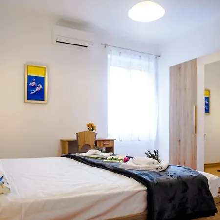 Apartment Dundo Baldo *